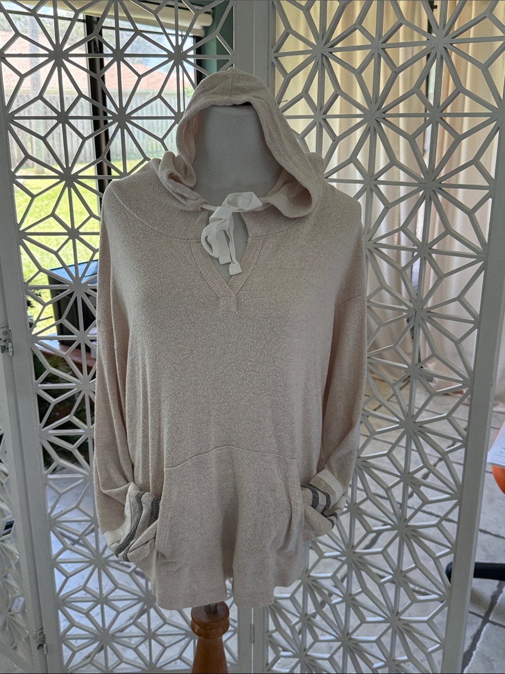 Market & Spruce Light Beige Hooded Pullover Sweatshirt